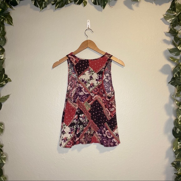 Chloe And Katie Paisley Front Lace Up Tank Top NWT - Picture 2 of 5